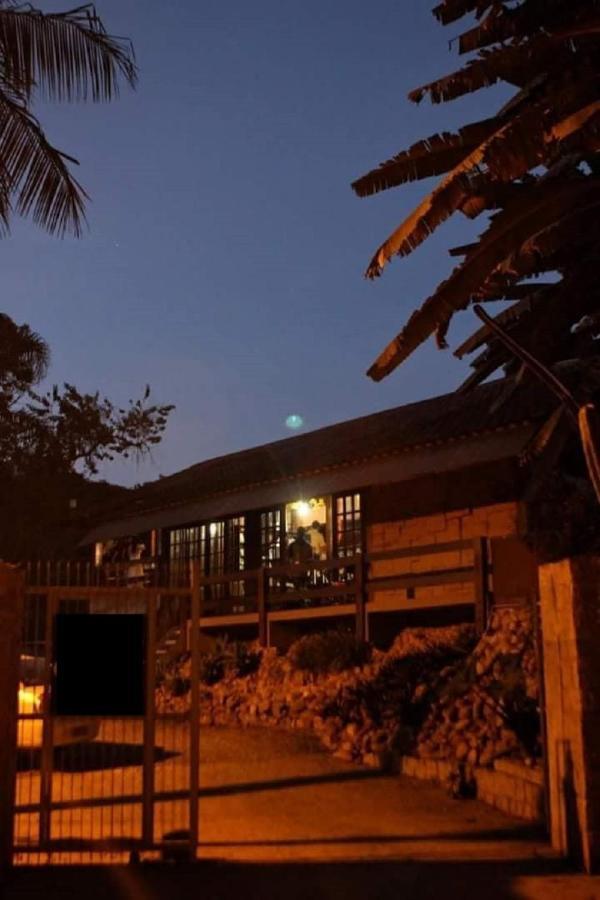 Gajah Hotel Joinville Bagian luar foto